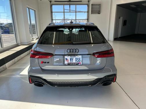 2025 Audi RS 6 Avant 4.0T