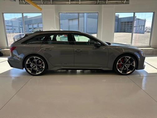 2025 Audi RS 6 Avant 4.0T