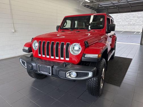 Firecracker Red Clearcoat 2021 Jeep Wrangler Unlimited Sahara