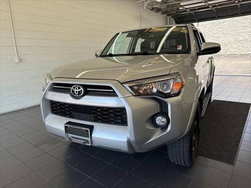 2020 Toyota 4Runner SR5