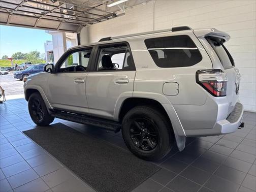 2020 Toyota 4Runner SR5