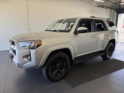2020 Toyota 4Runner SR5