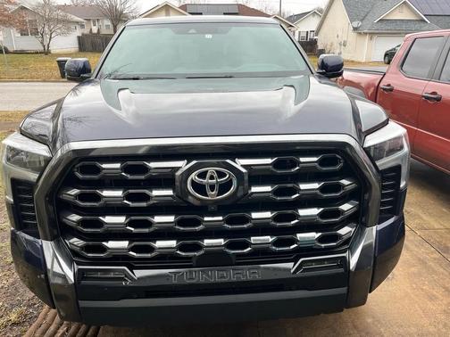 2023 Toyota Tundra Platinum