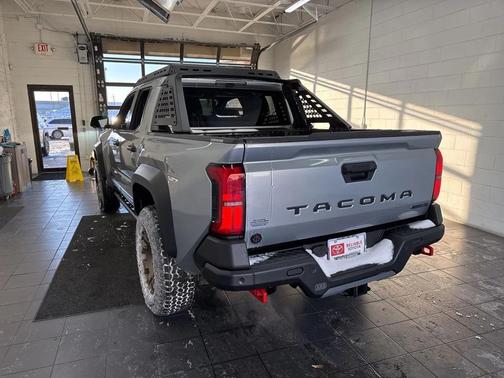 2026 Toyota Tacoma Hybrid Trailhunter