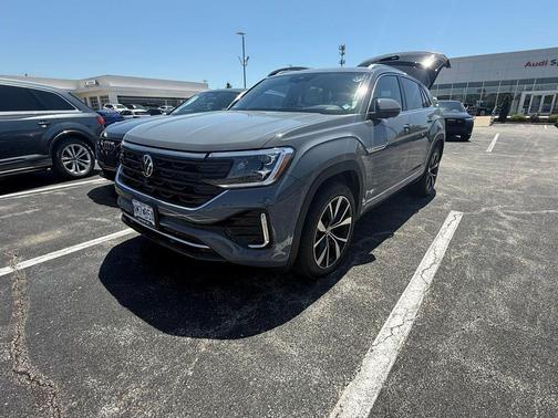 Gray 2025 Volkswagen Atlas Cross Sport 2.0T SEL Premium