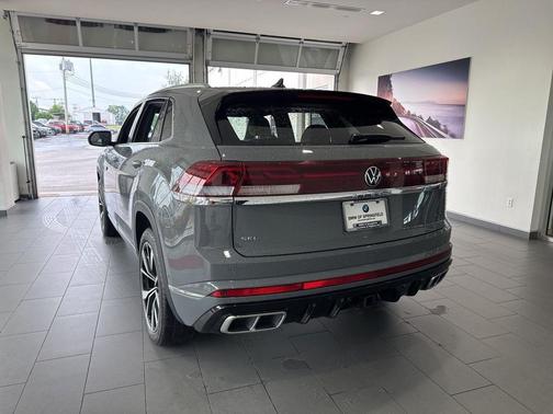 Gray 2025 Volkswagen Atlas Cross Sport 2.0T SEL Premium