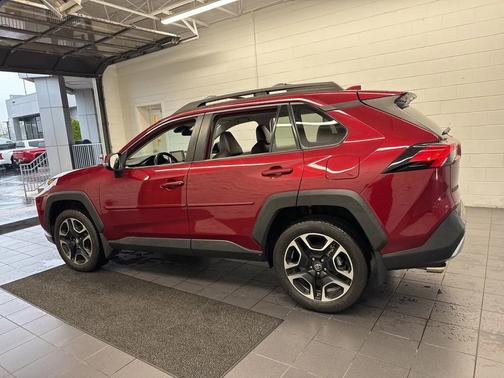 2019 Toyota RAV4 Adventure