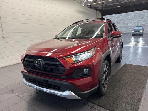 2019 Toyota RAV4 Adventure