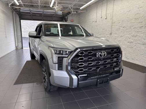 2023 Toyota Tundra Platinum