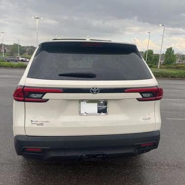 2024 Toyota Grand Highlander Hybrid XLE
