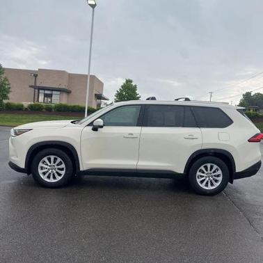 2024 Toyota Grand Highlander Hybrid XLE