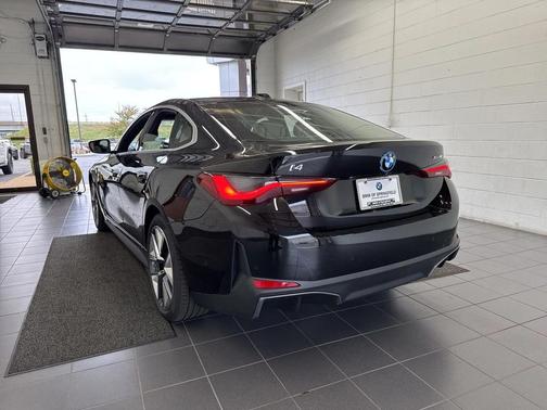 Black Sapphire 2025 BMW i4 Gran Coupe xDrive40