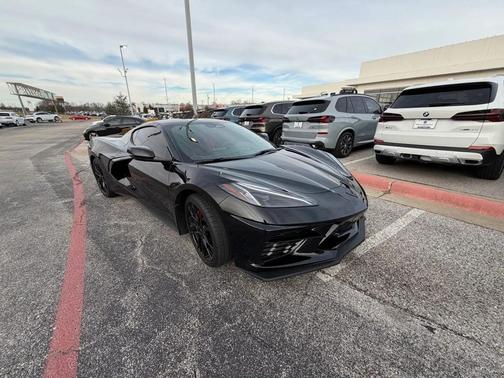 2025 Chevrolet Corvette Stingray w/2LT
