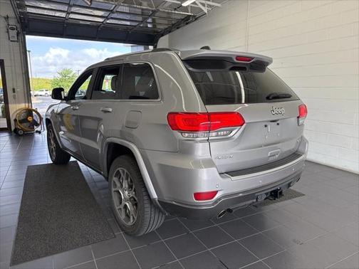 2018 Jeep Grand Cherokee Sterling Edition