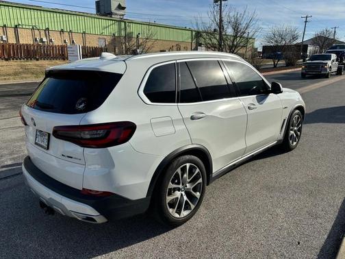 2023 BMW X5 PHEV xDrive45e