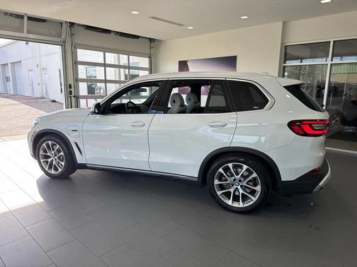 2023 BMW X5 PHEV xDrive45e