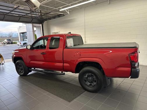 2019 Toyota Tacoma SR