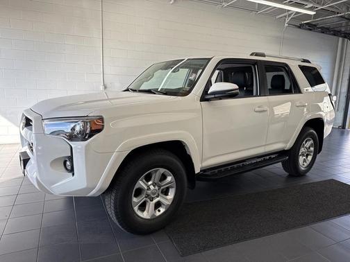 2022 Toyota 4Runner SR5 Premium