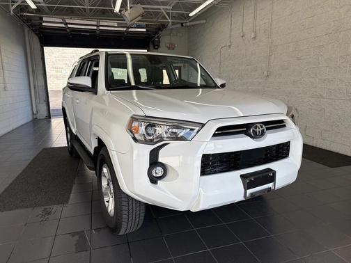 2022 Toyota 4Runner SR5 Premium