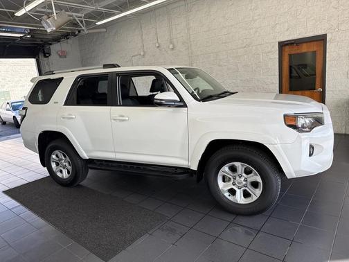 2022 Toyota 4Runner SR5 Premium