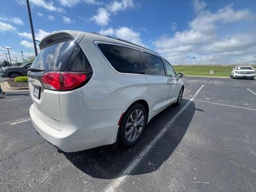 2019 Chrysler Pacifica Limited