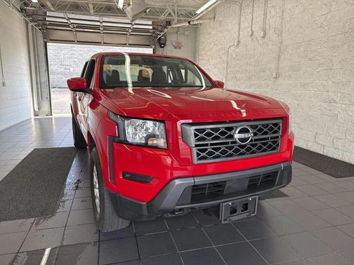 2023 Nissan Frontier SV