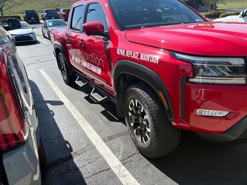 Red Alert 2022 Nissan Frontier PRO-4X