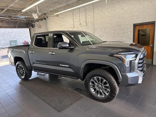 2025 Toyota Tundra Hybrid Limited