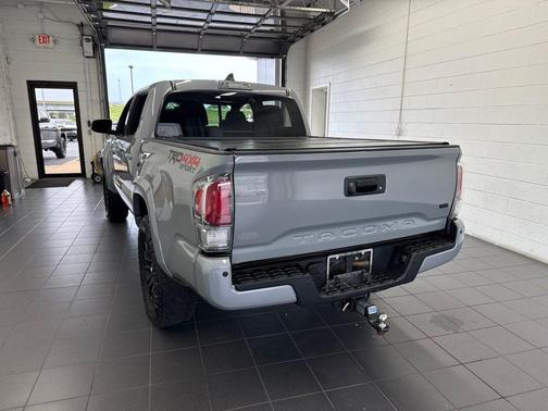 Cement 2021 Toyota Tacoma TRD Sport
