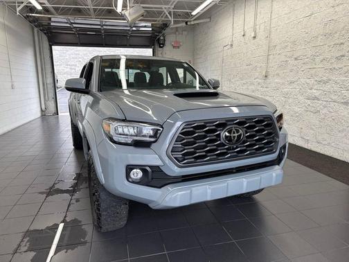 Cement 2021 Toyota Tacoma TRD Sport