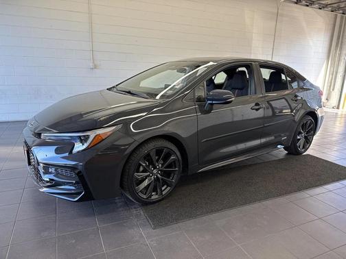 2024 Toyota Corolla Hybrid SE