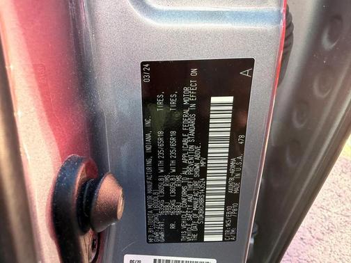 2024 Toyota Highlander Hybrid XLE