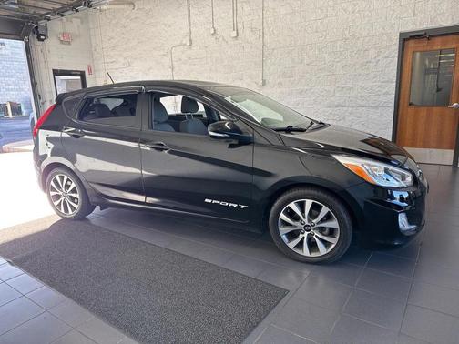 2017 Hyundai Accent Sport