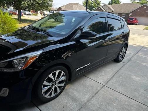 2017 Hyundai Accent Sport