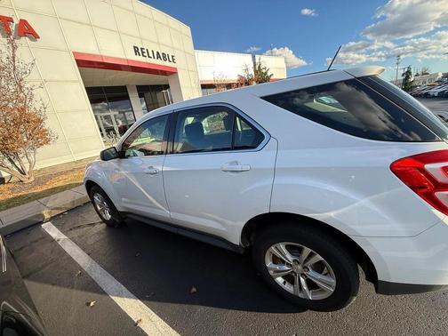 2016 Chevrolet Equinox LS