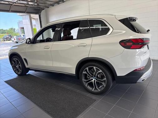 2024 BMW X5 PHEV xDrive50e