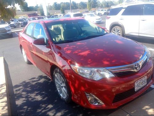 2014 Toyota Camry SE