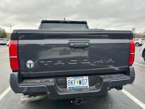 2024 Toyota Tacoma TRD Off-Road