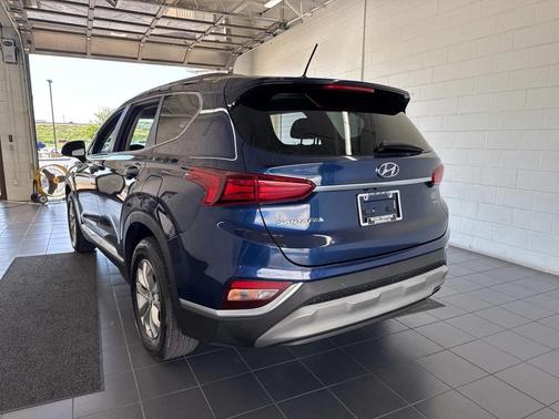 2019 Hyundai SANTA FE SE 2.4