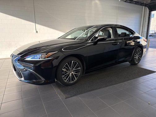 2024 Lexus ES 350 Base