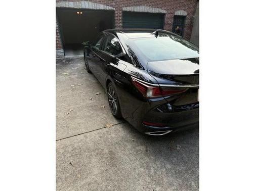 2024 Lexus ES 350 Base