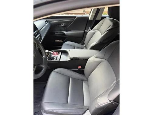 2024 Lexus ES 350 Base