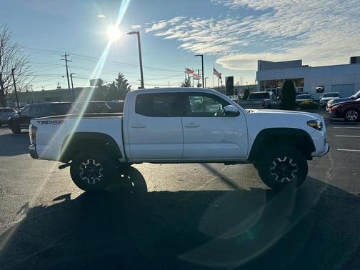 2022 Toyota Tacoma TRD Off Road
