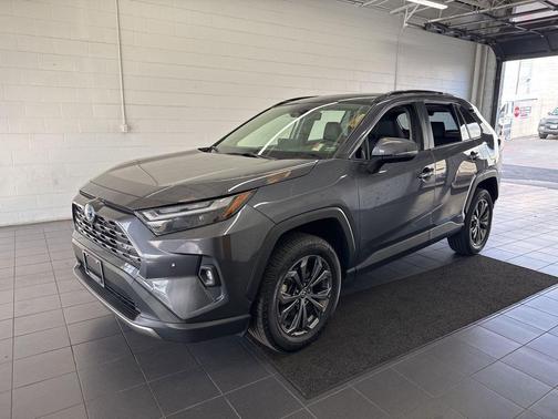2024 Toyota RAV4 Hybrid Limited