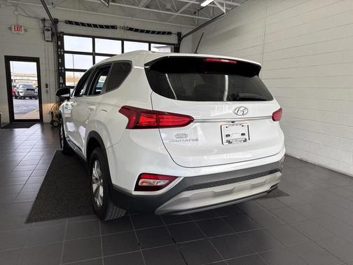 2019 Hyundai SANTA FE SE 2.4