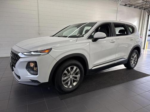 2019 Hyundai SANTA FE SE 2.4