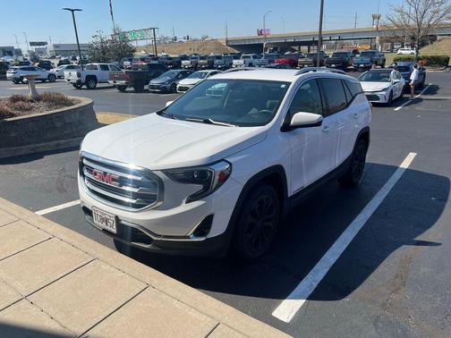 Summit White 2019 GMC Terrain SLT