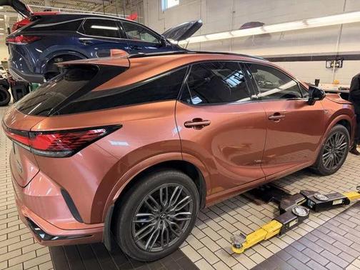 2023 Lexus RX 500h F SPORT Performance