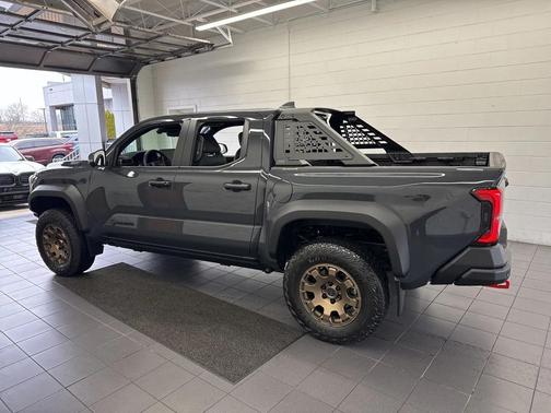 2024 Toyota Tacoma Hybrid Trailhunter