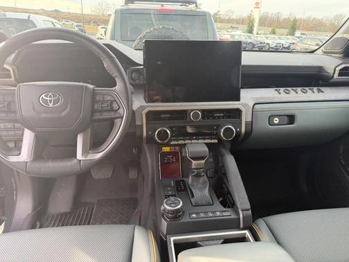 2024 Toyota Tacoma Hybrid Trailhunter